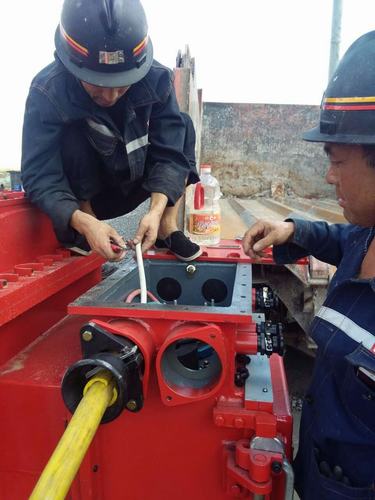 洗選煤運(yùn)營公司安裝第一項(xiàng)目部“熱火朝天”忙施工