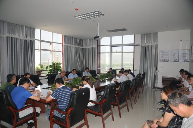 掘進公司專題會議貫徹落實建設(shè)集團近期會議精神