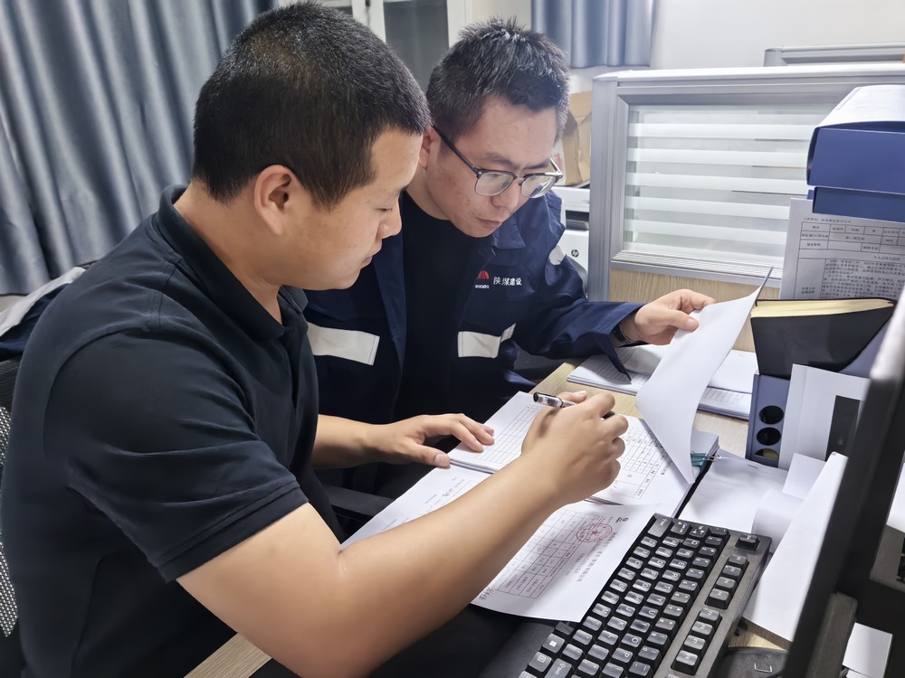 陜煤建設(shè)洗選煤運(yùn)營(yíng)公司第五項(xiàng)目部：當(dāng)“師帶徒”遇上“教師節(jié)” 感恩薪火永相傳