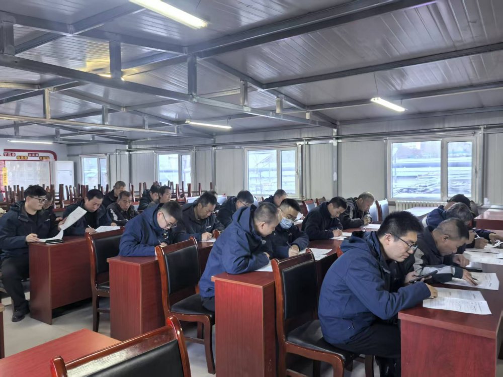 嚴(yán)督實查鑄堡壘 比學(xué)趕超譜新篇