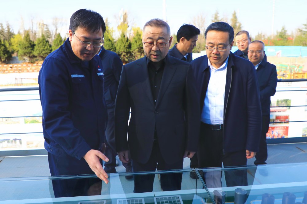 陜西省發(fā)展改革委黨組書記、主任王青峰蒞臨銅創(chuàng)能材項目調(diào)研指導工作