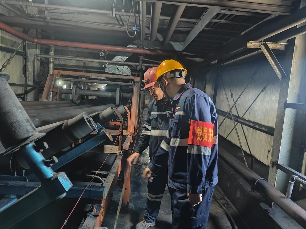 陜煤建設(shè)洗選煤運(yùn)營(yíng)公司澄合山陽(yáng)運(yùn)營(yíng)項(xiàng)目部：精耕班組“微細(xì)胞”  激活安全“新動(dòng)能”