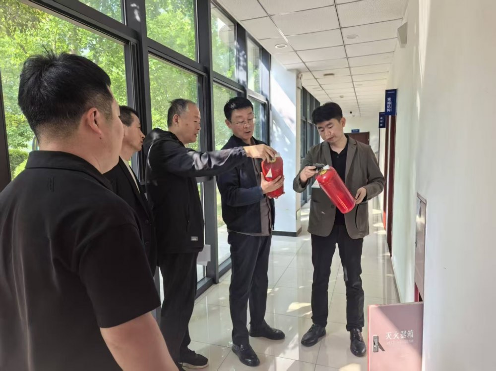 陜煤建設川耀（空港、智慧泊車）公司：筑牢安全防線   護航平安五一